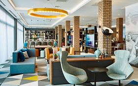 Courtyard By Marriott Oxford South